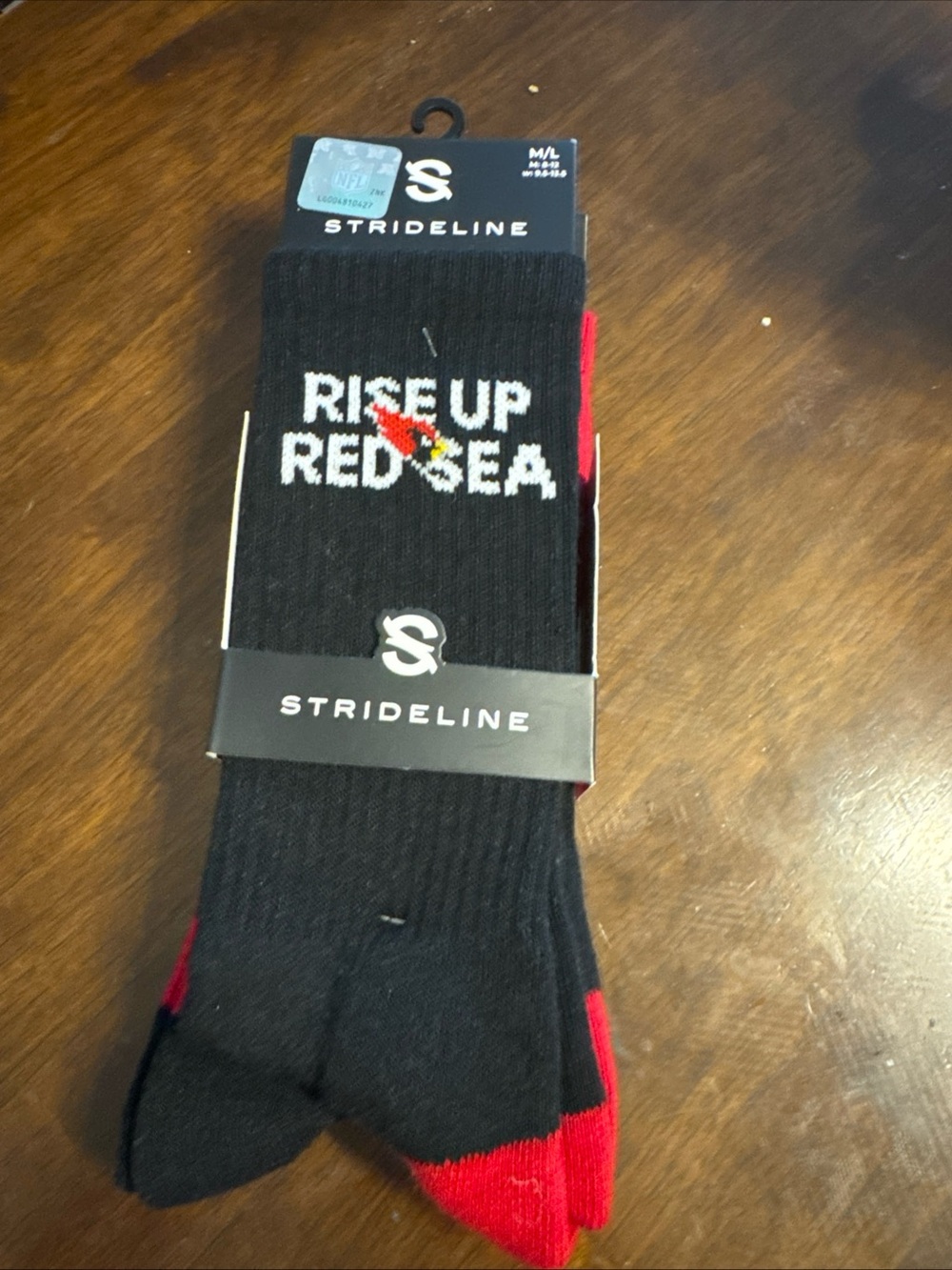 Men’s 'Rise Up Red Sea' Black & Red Crew Socks